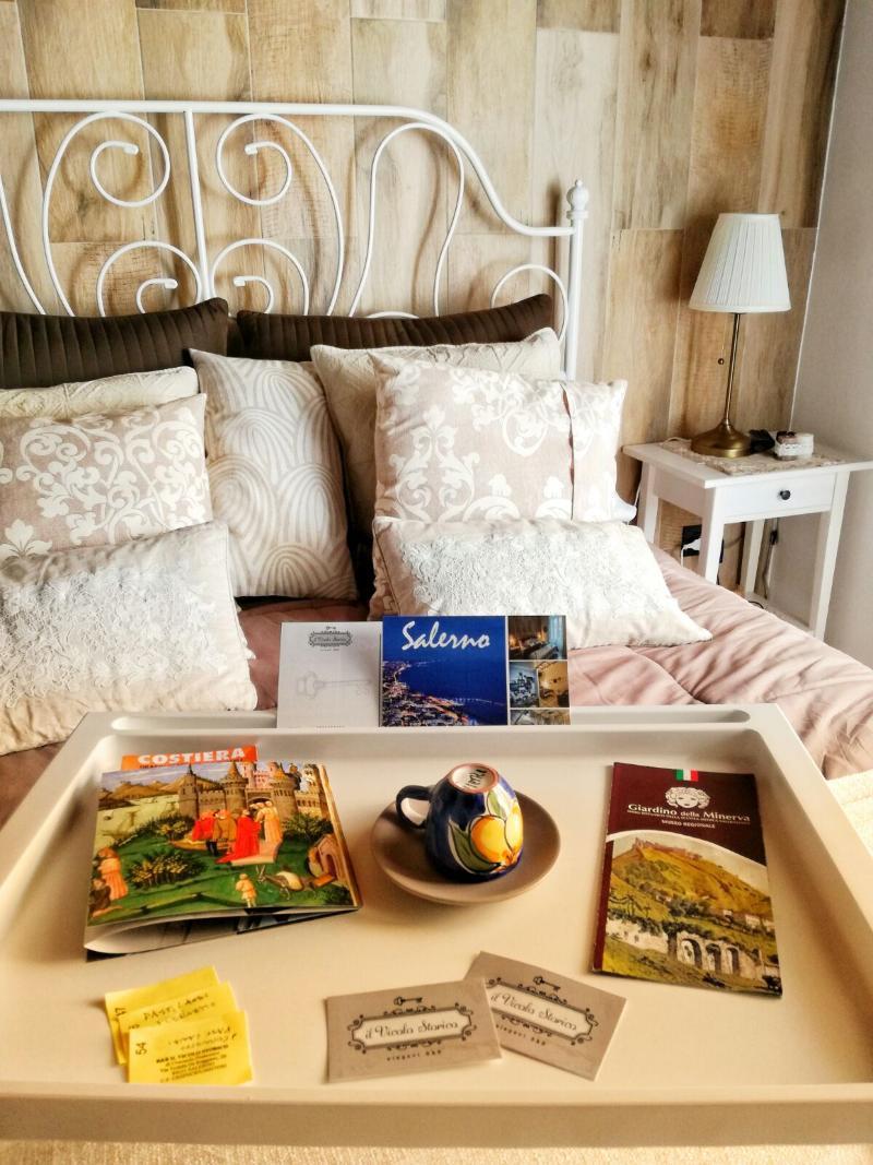 Elegant B&B - Il Vicolo Storico Salerno Eksteriør bilde