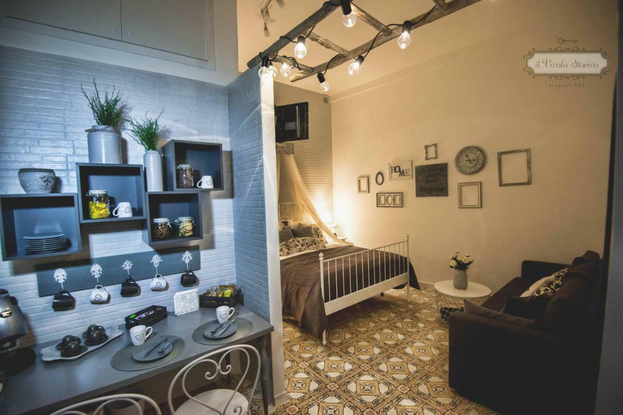 Elegant B&B - Il Vicolo Storico Salerno Eksteriør bilde